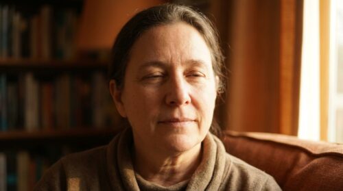 psychologie odhaluje, jak preference ticha před zbytečným klábosením odráží jedinečné osobnostní rysy a hlubší psychologické vzorce.